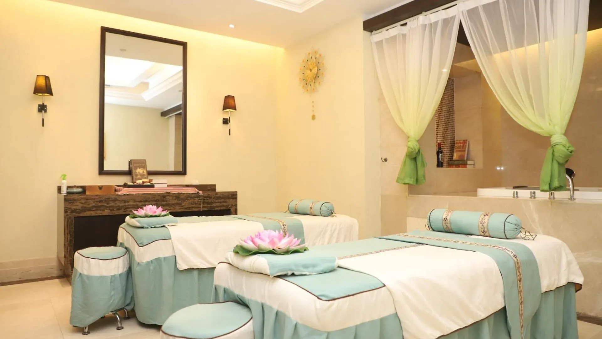 Four Points By Sheraton Hainan, Sanya Hotel