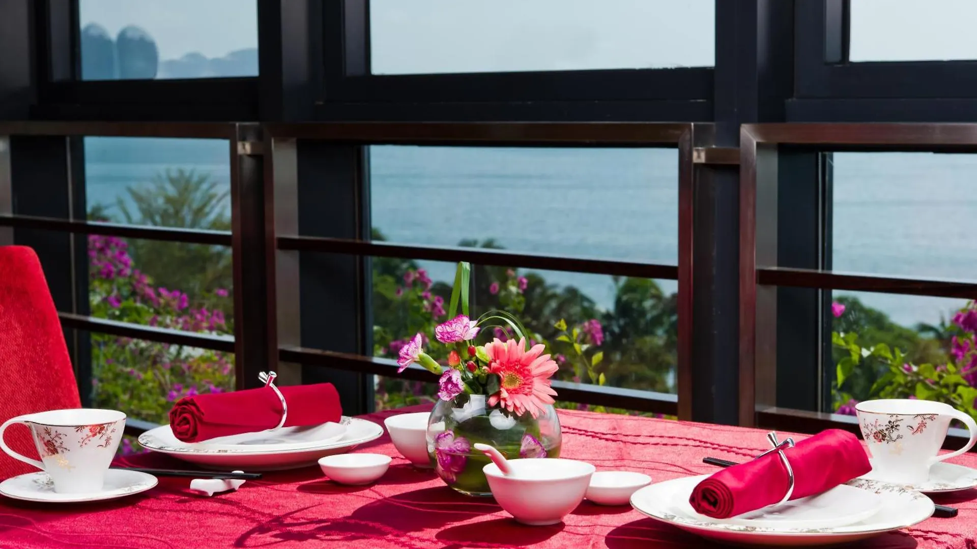 Four Points By Sheraton Hainan, Sanya 5*,